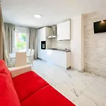 In 45666 Apartment
