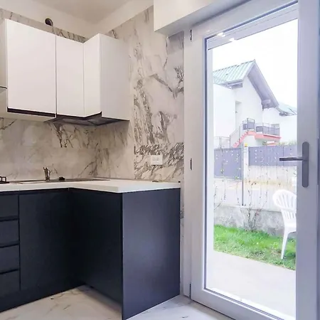 In 45666 Apartman